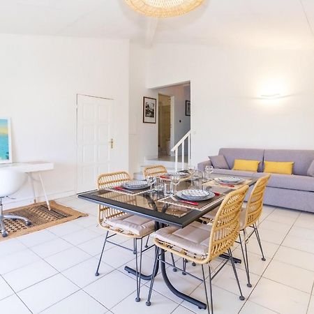 Cuty - Bel Et Spacieux Apt Avec Magnifique Vue Mer Et Piscine Saint Gilles Les Bains Bagian luar foto